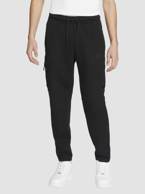 Брюки повседневные NIKE Nsw Tch Flc Utility Pant модель DM6453-010 Фото
