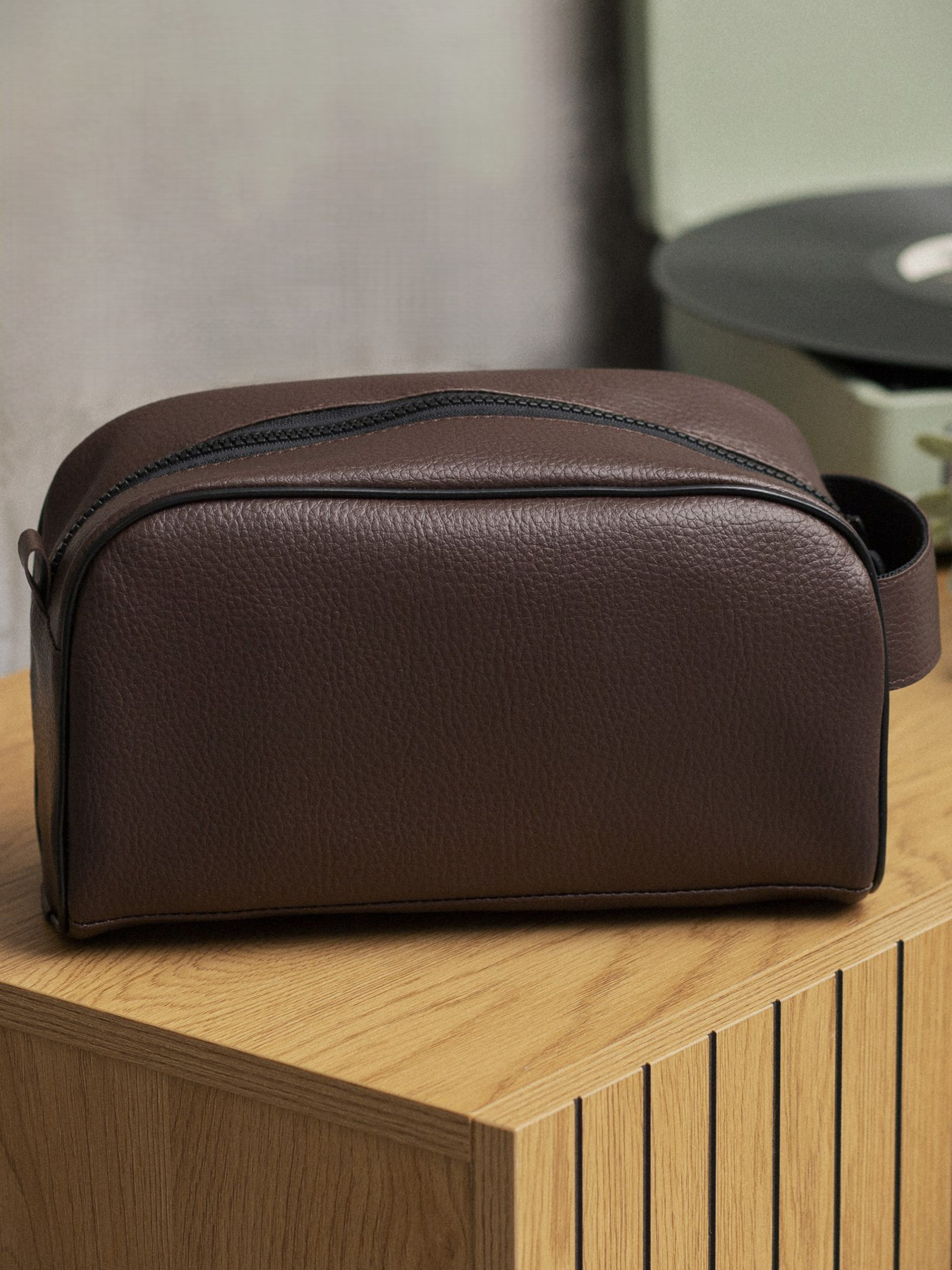 Органайзер-косметичка Дорожна Сумка Несесер Without Cosmetic Brown Without модель 8049536 Фото