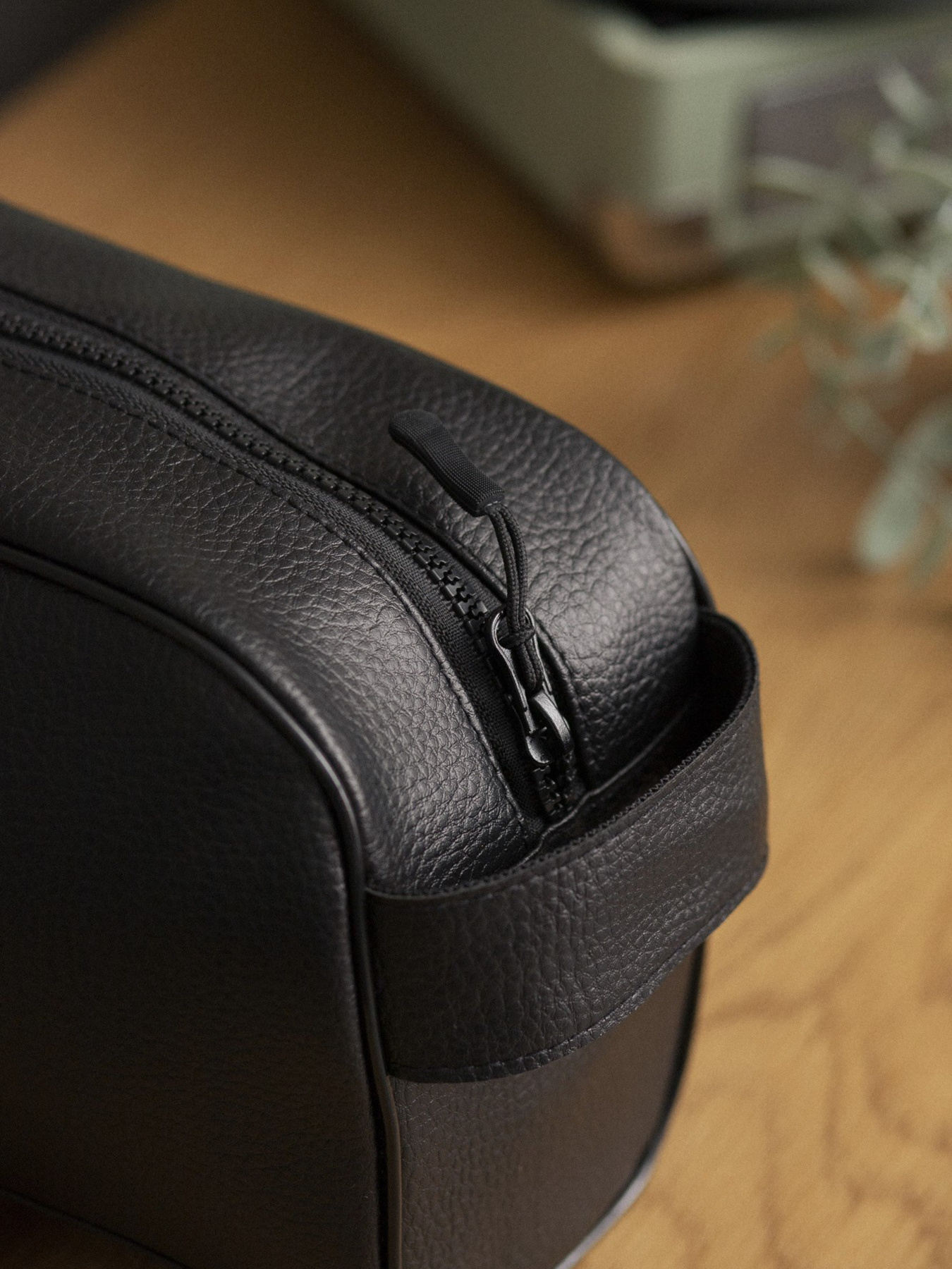 Органайзер-косметичка Дорожна Сумка Несесер Without Cosmetic Сrocodile Black Without модель 8049537 Фото