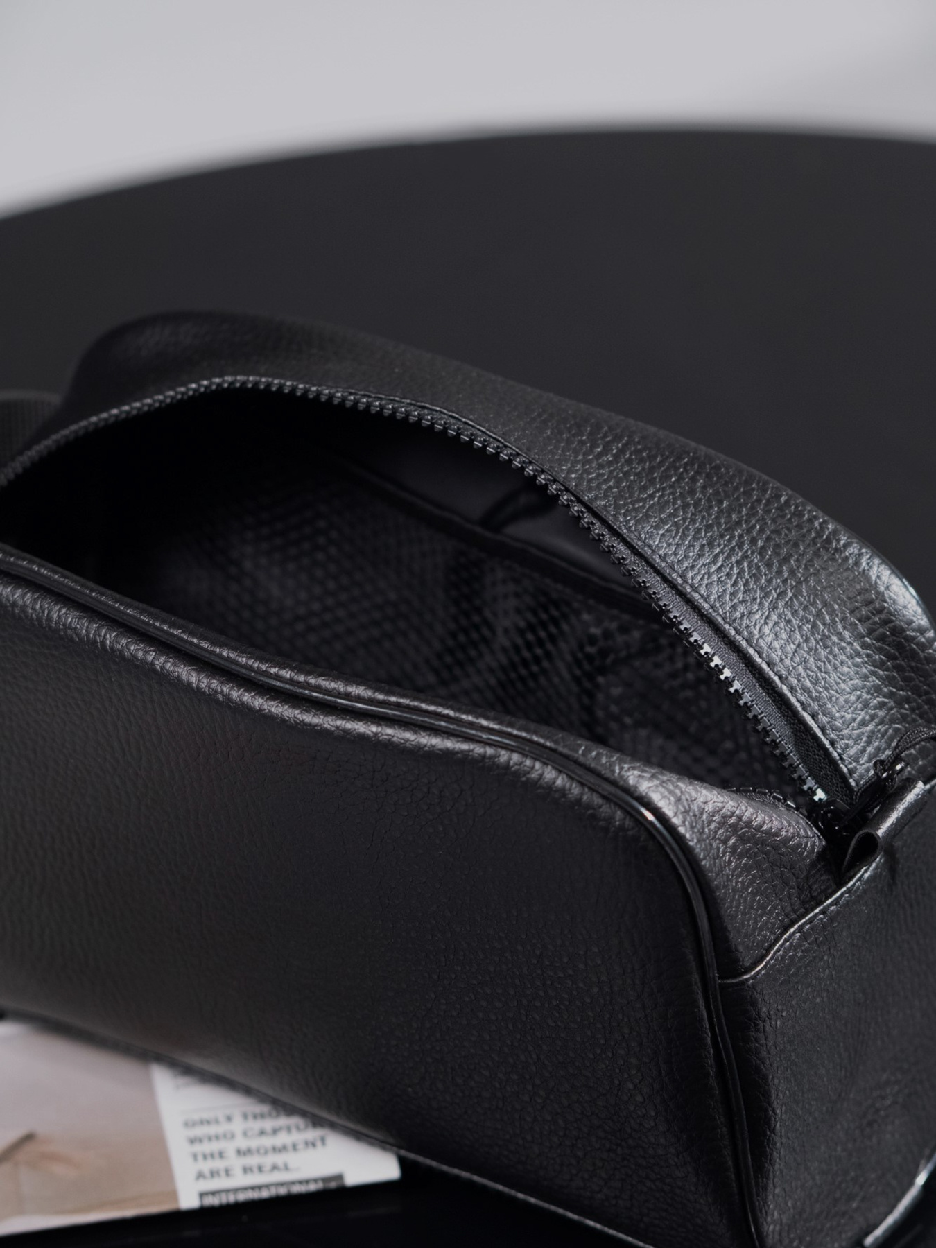 Органайзер-косметичка Дорожна Сумка Несесер Without Cosmetic Сrocodile Black Without модель 8049537 Фото