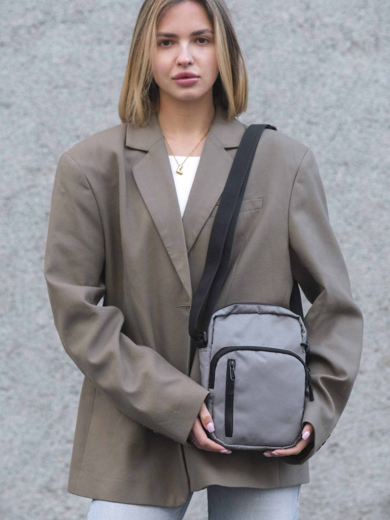 Мессенджер Without модель 8049539 Фото