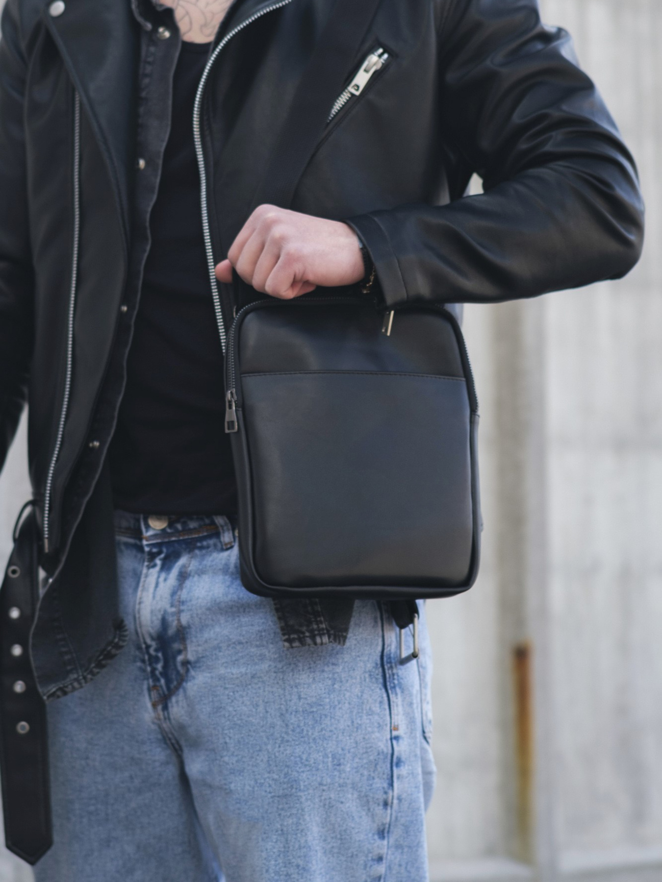 Мессенджер Without модель 8049542 Фото