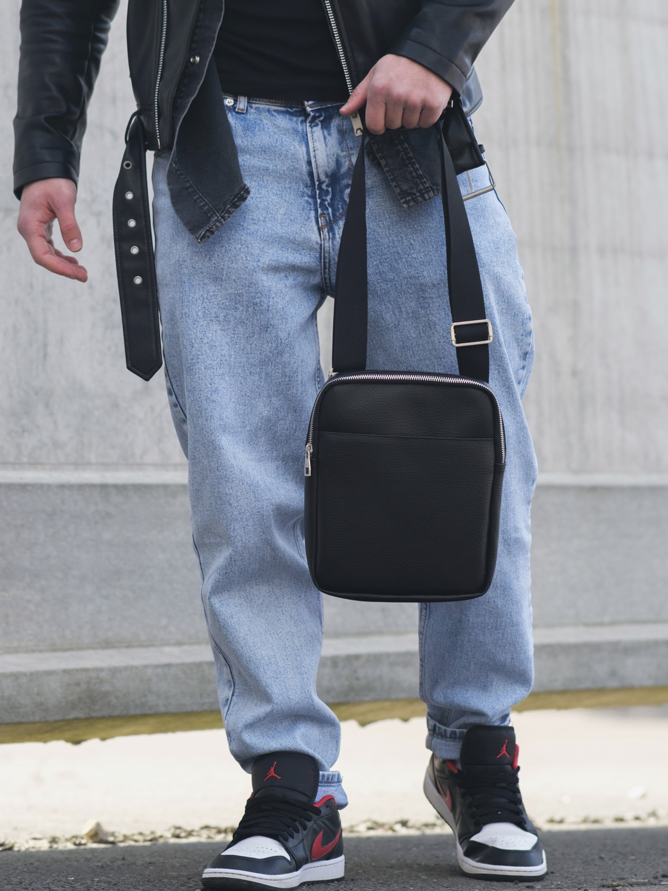 Мессенджер Without модель 8049544 Фото