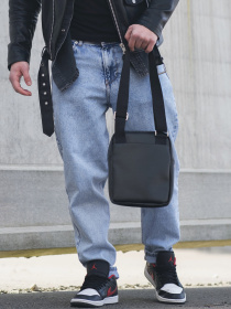 Мессенджер Without модель 8049544 Фото