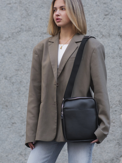 Мессенджер Without модель 8049545 Мессенджер Without модель 8049545 Фото