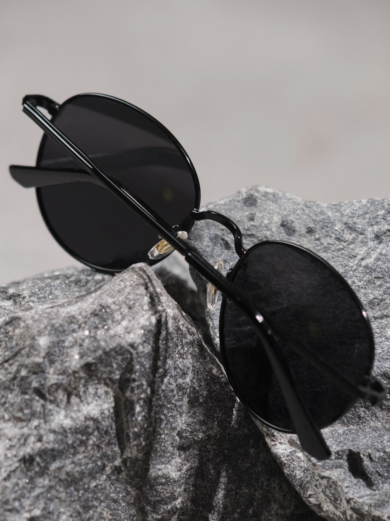 Сонцезахисні окуляри Without модель 8049576 Фото