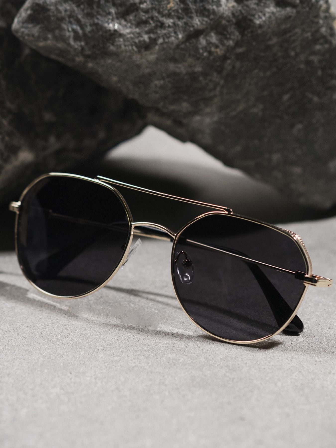 Сонцезахисні окуляри Without модель 8049580 Фото