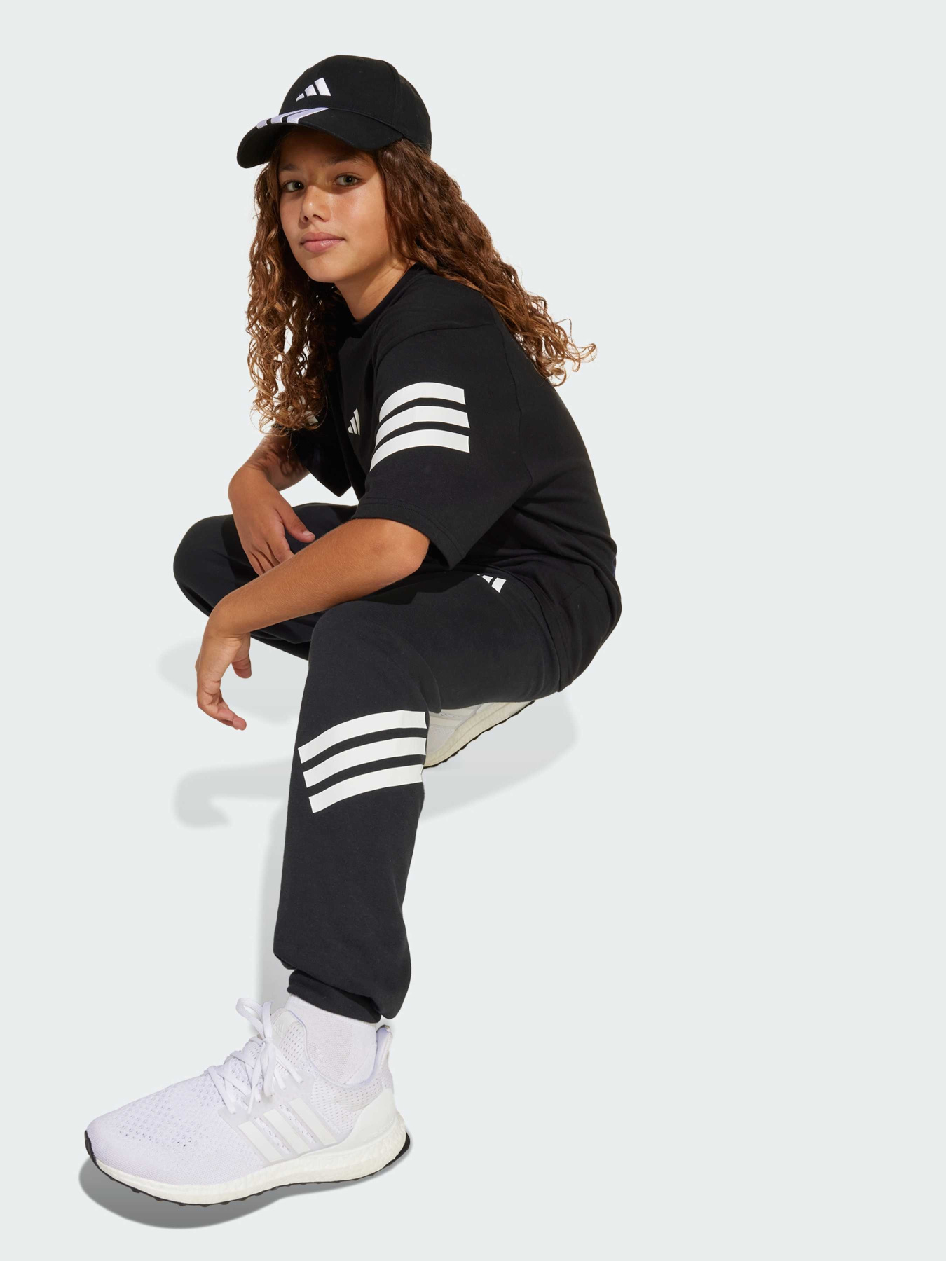 Джоггеры Adidas 3 Stripes модель JD1298 Фото