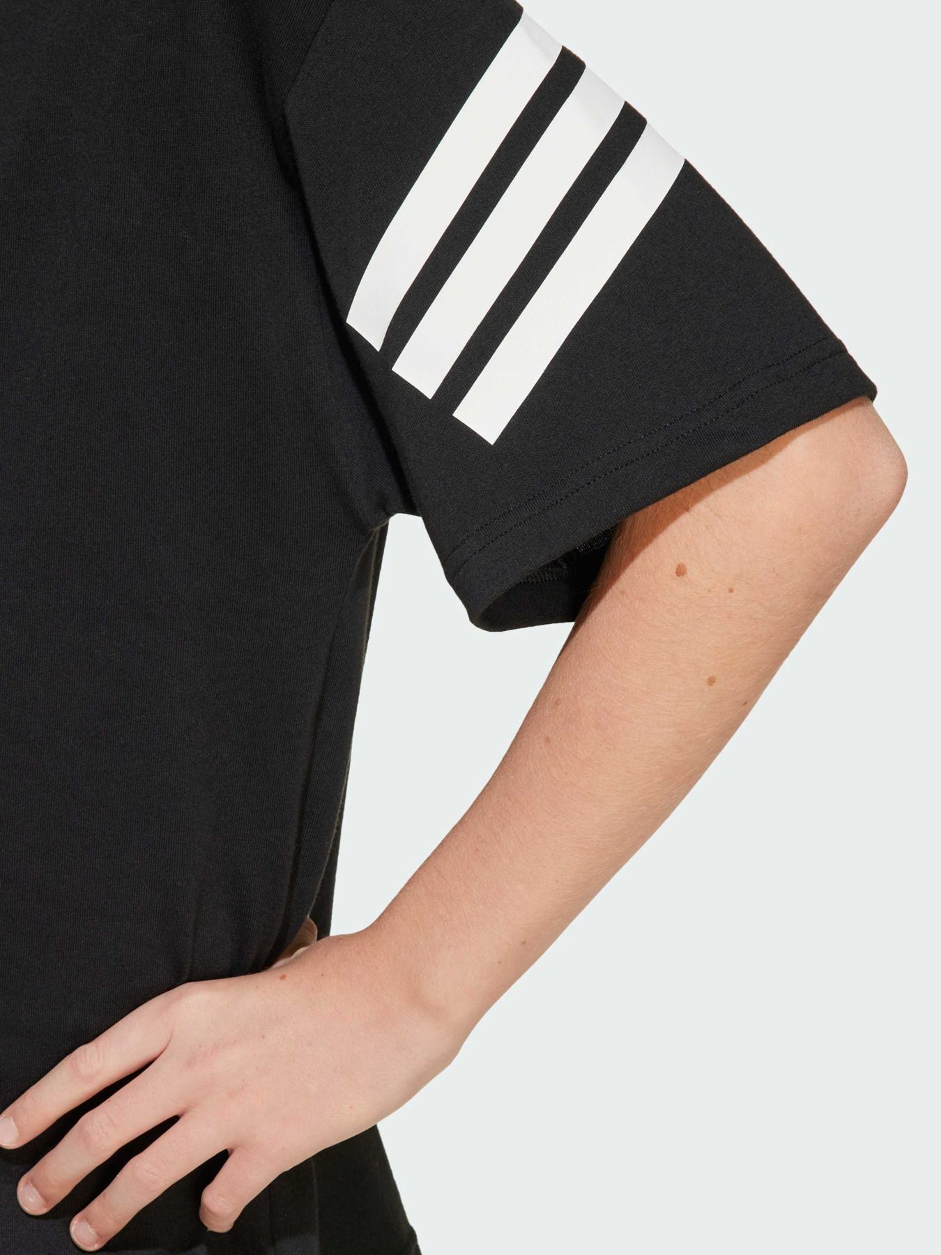 Футболка Adidas 3 Stripes модель JN8092 Фото