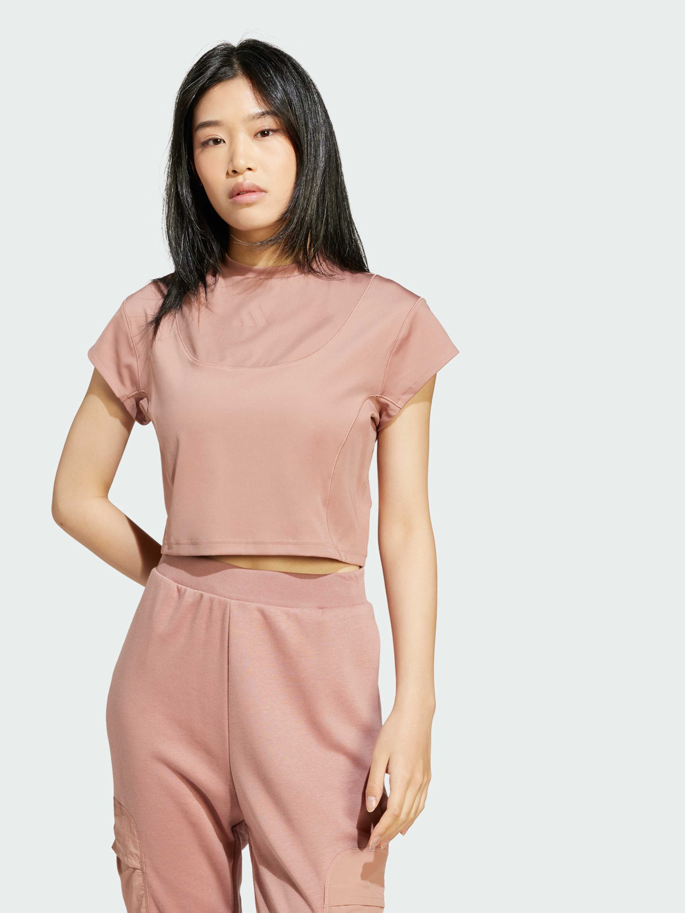 Футболка Adidas модель JC5064 Футболка Adidas модель JC5064 Фото