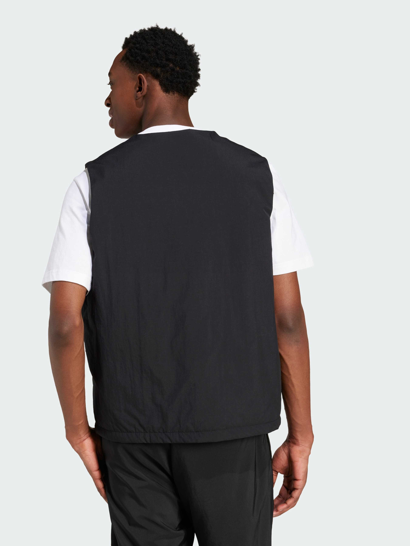 Утепленный жилет Adidas модель JF3311 Фото