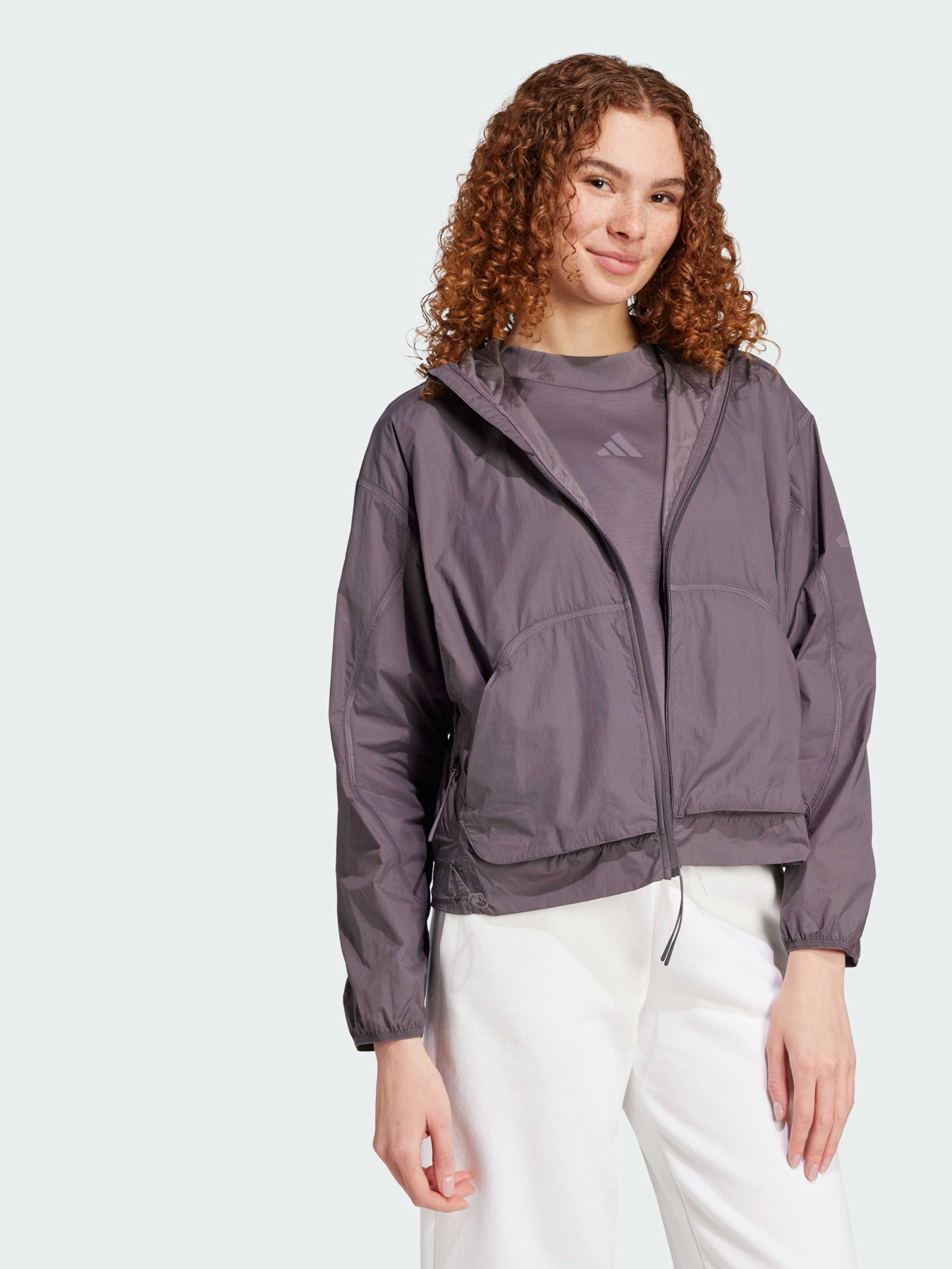 Ветровка Adidas модель JF3403 Ветровка Adidas модель JF3403 Фото