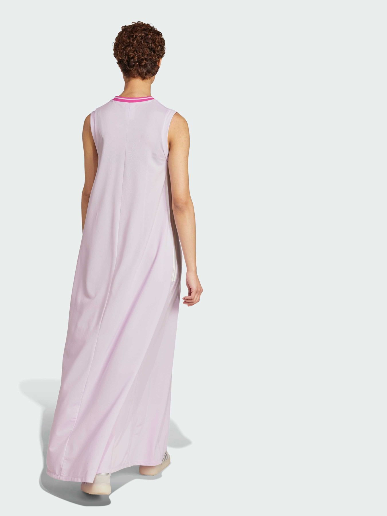 Сукня міді Adidas Tiro модель JP3067 Фото