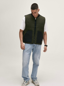 Утеплений жилет HAUBERT модель 11730E4 Фото