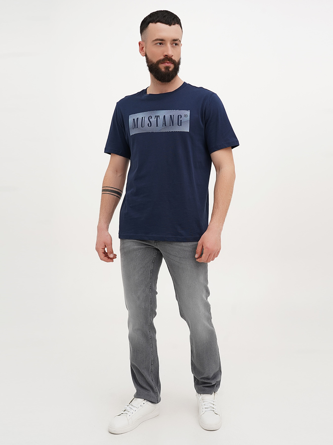 Зауженные джинсы Mustang Jeans Washington модель 1009084 Фото