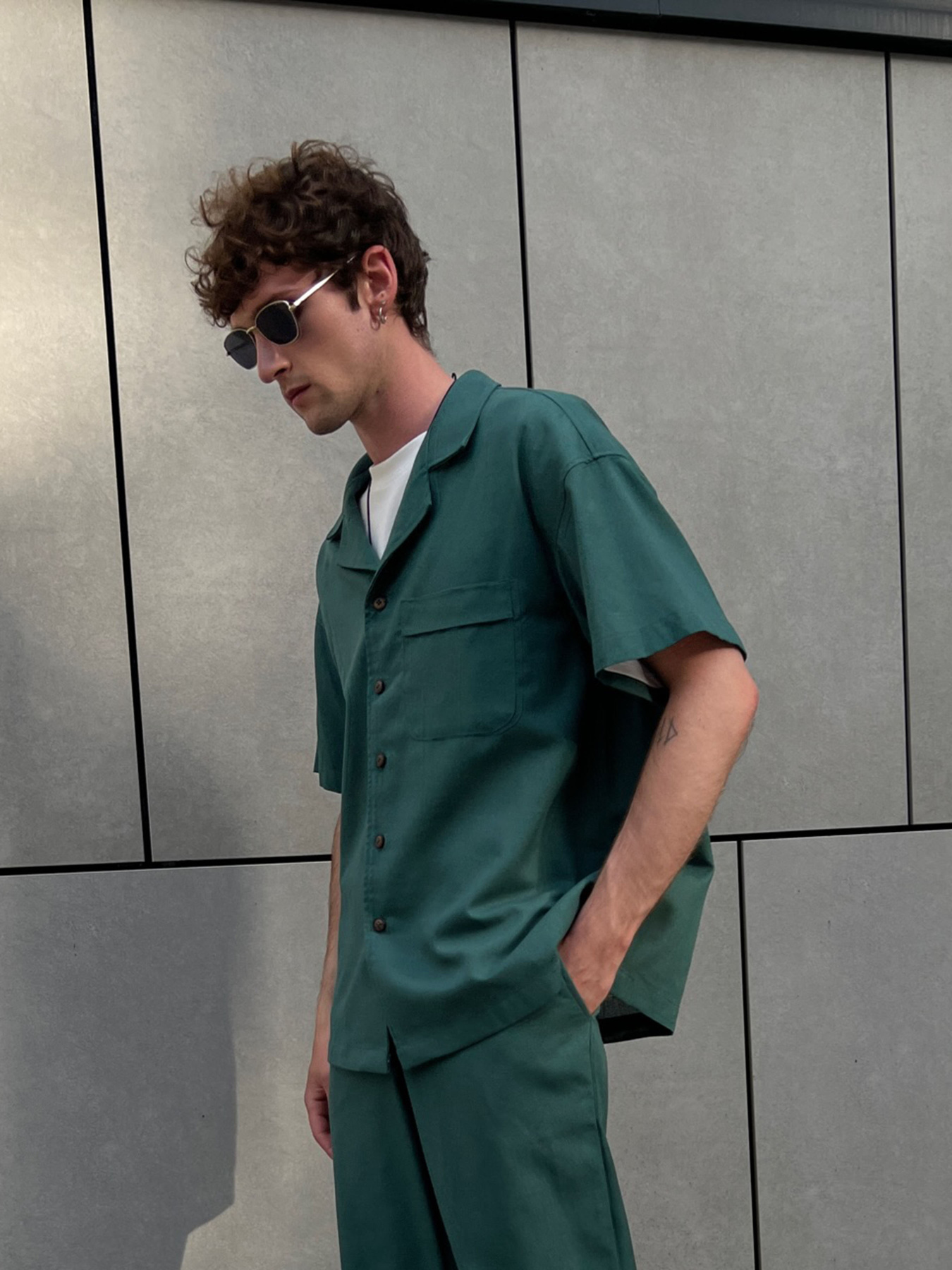 Рубашка повседневная IJ модель ij-sorochkaKR-linen-emerald-man Фото