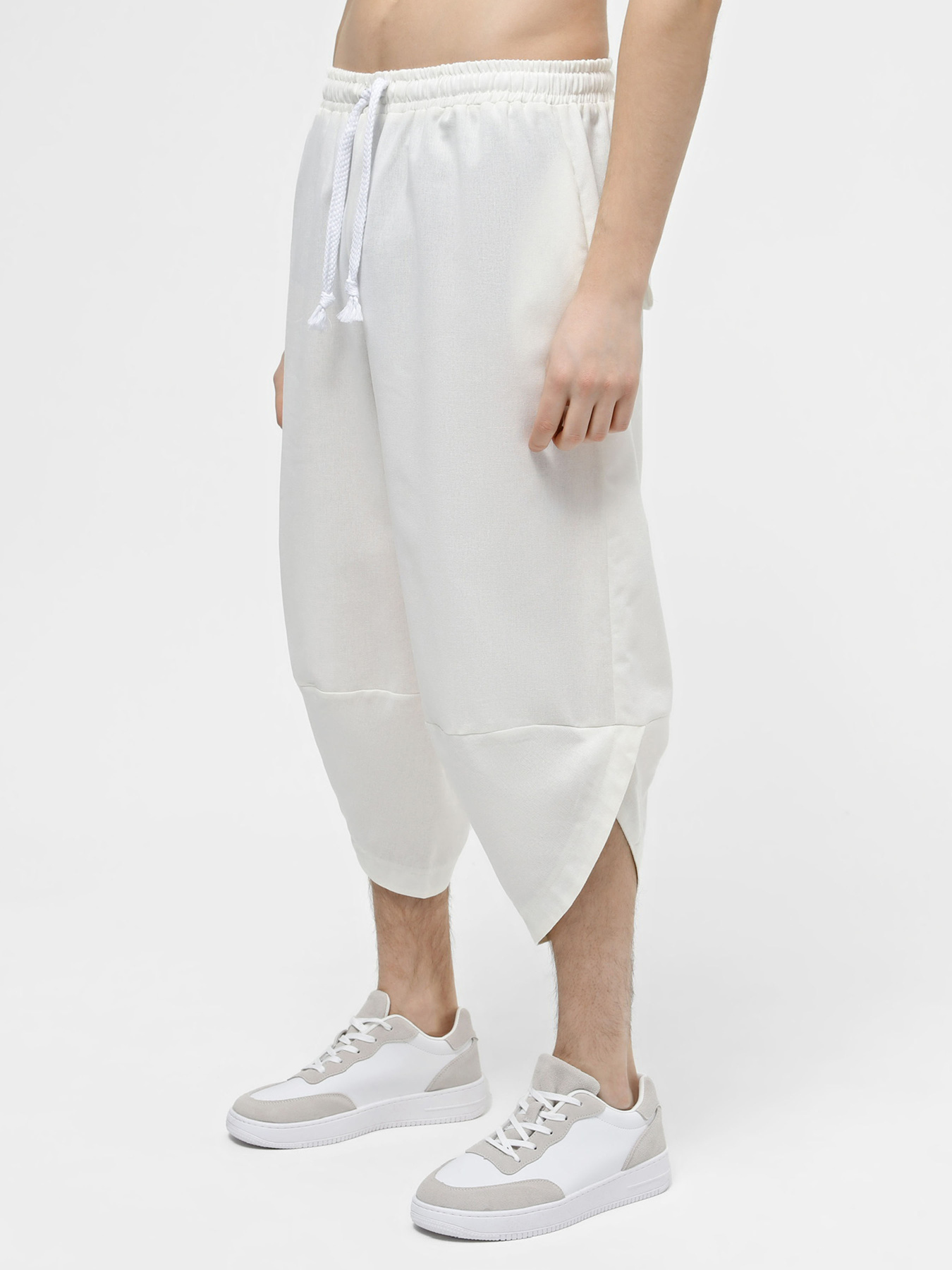 Повседневные шорты IJ модель ij-coi-milk-man Фото