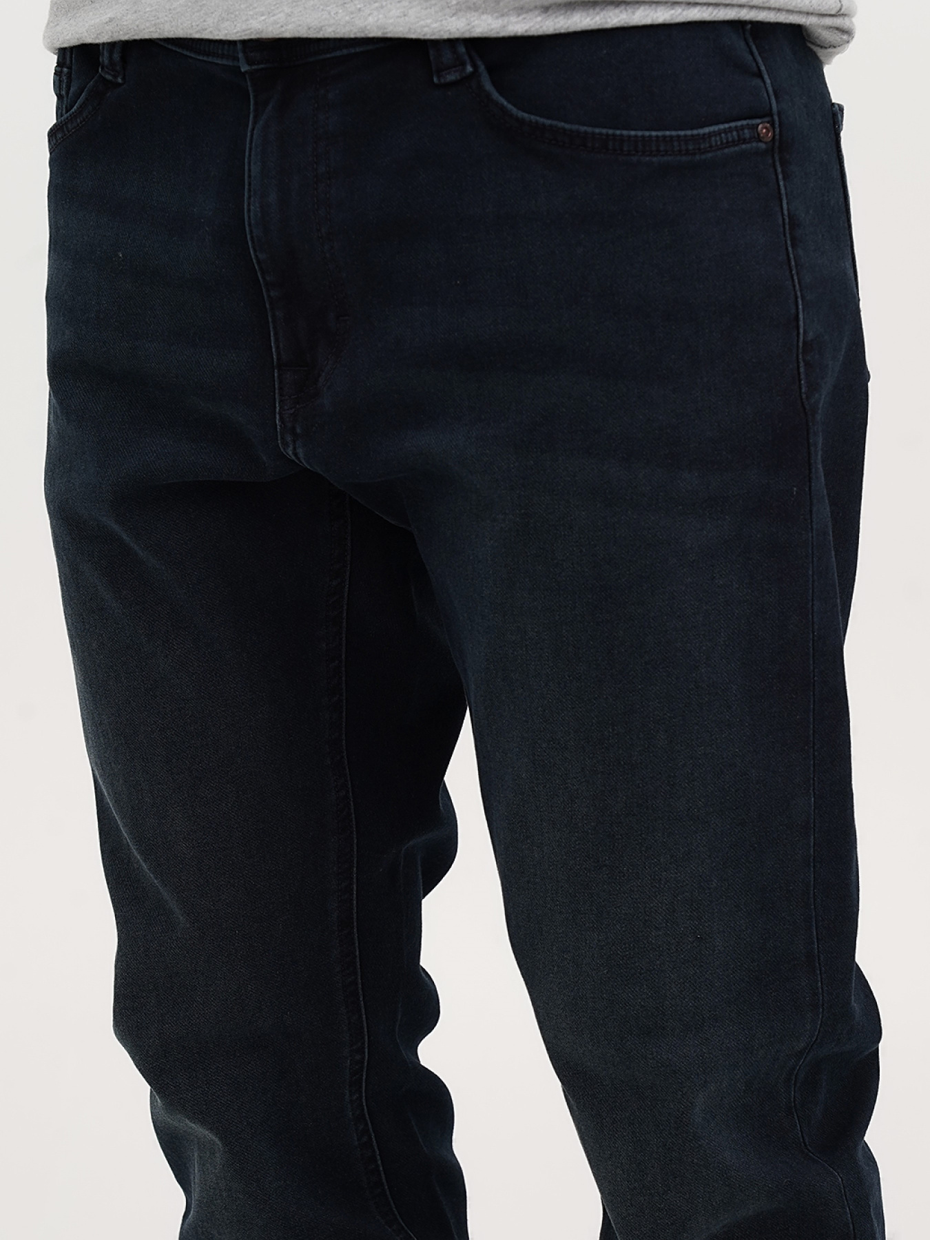 Зауженные джинсы Mustang Jeans Oregon Slim K модель 1013710 Фото