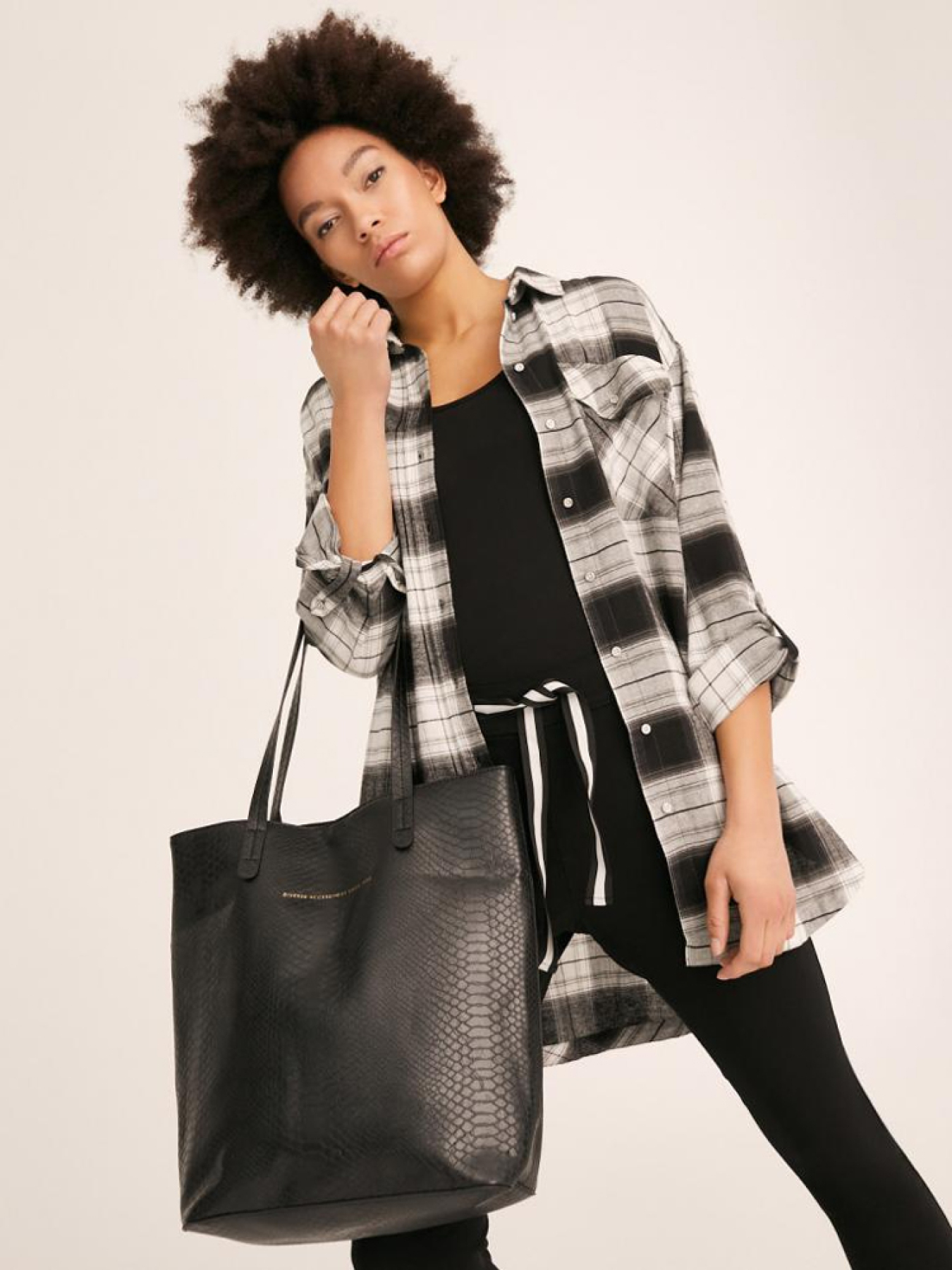 Шоппер DIVERSE модель 10037920 Шоппер DIVERSE модель 10037920 Фото