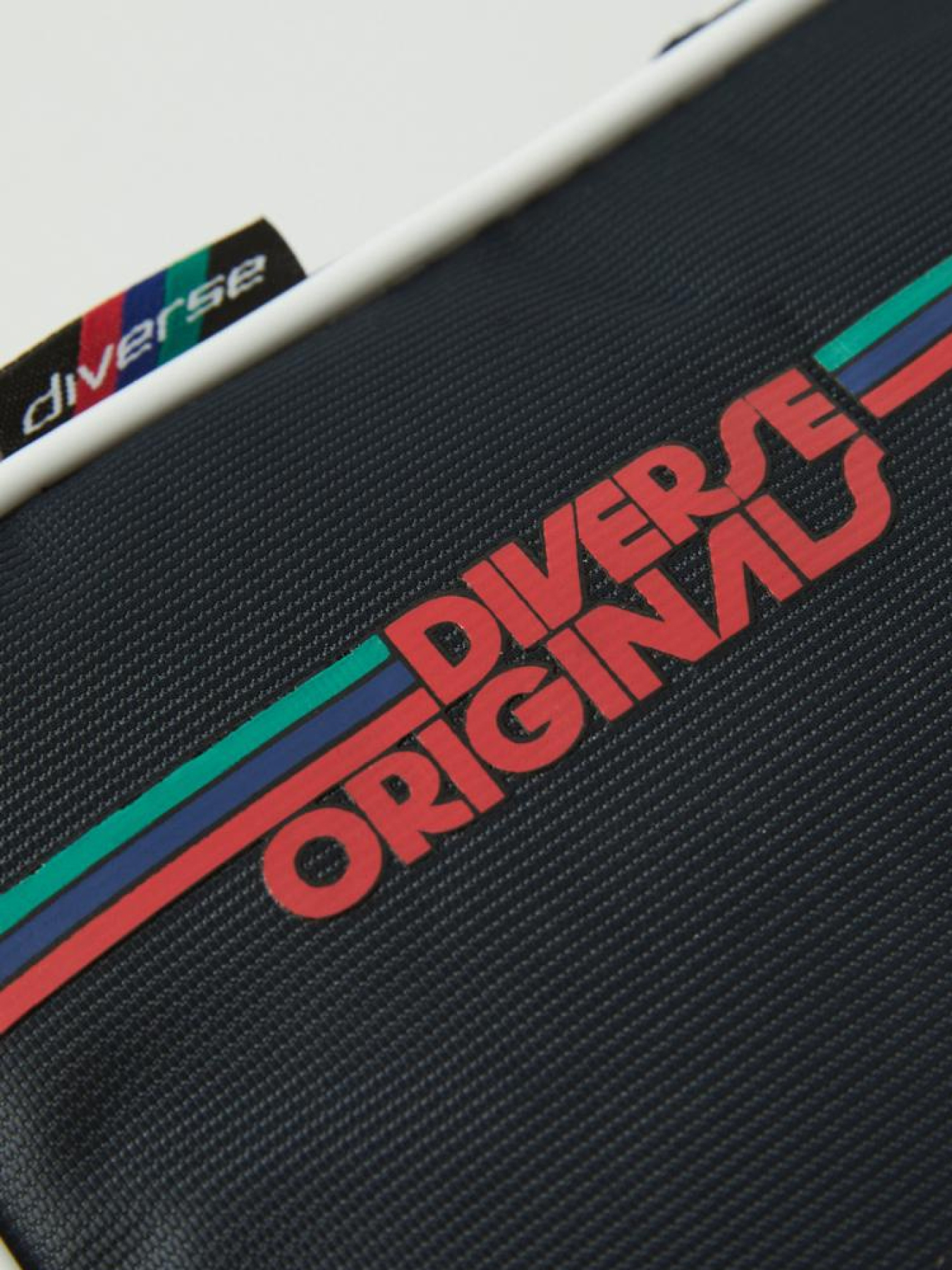 Мессенджер DIVERSE модель 10044158 Мессенджер DIVERSE модель 10044158 Фото