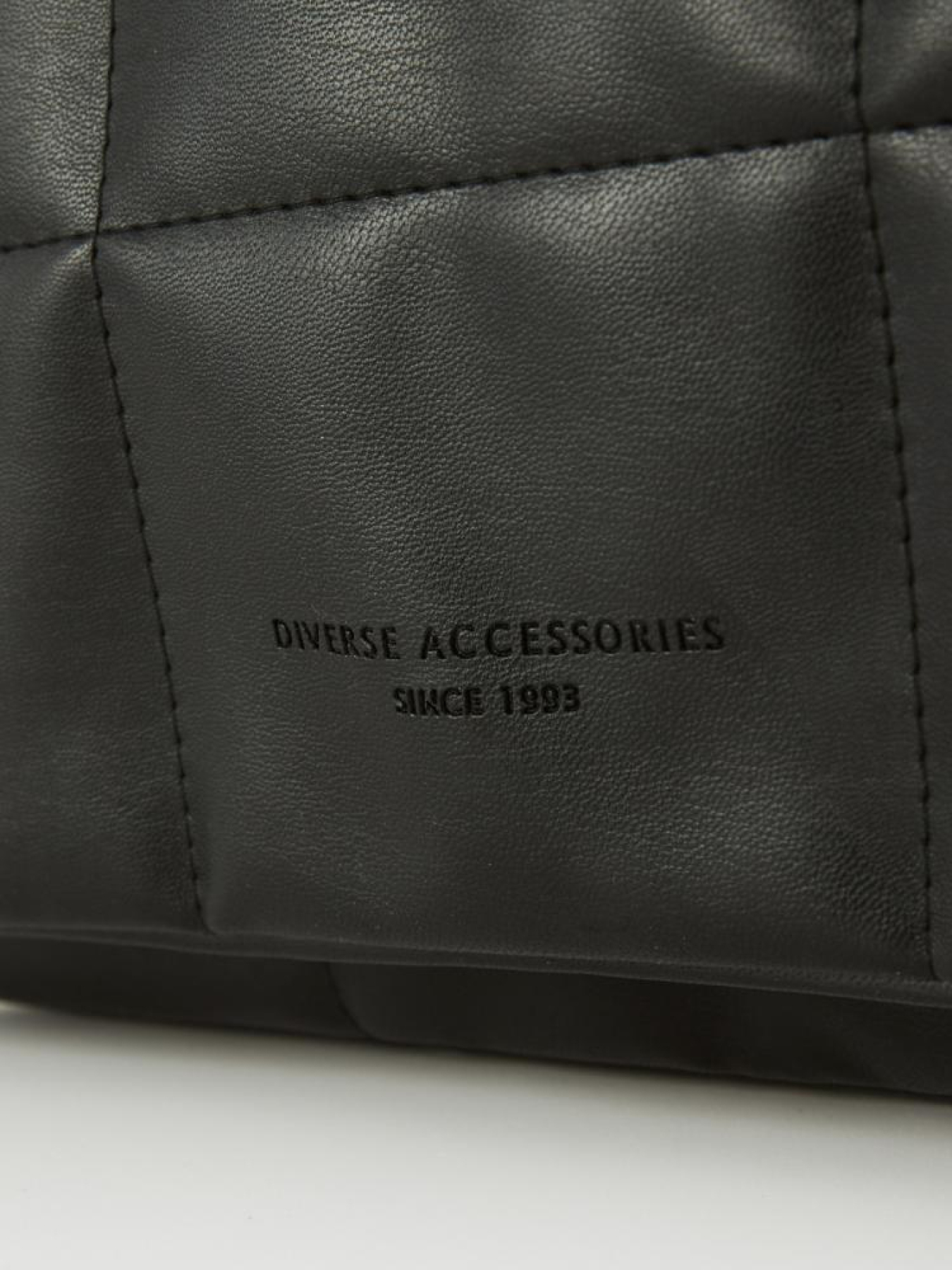 Сумка DIVERSE модель 10045384 Фото
