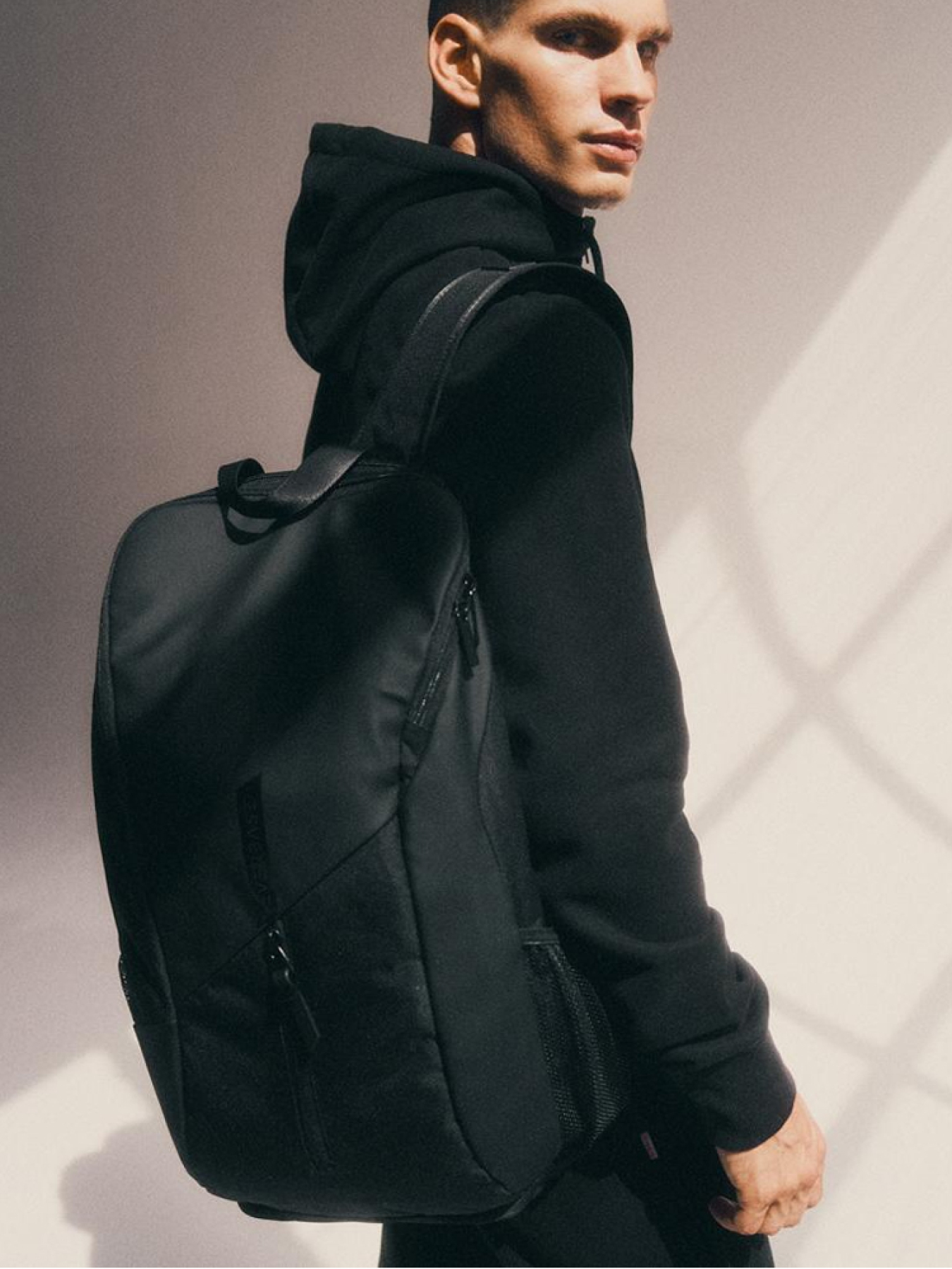 Повседневный рюкзак DIVERSE модель 10045162 Повседневный рюкзак DIVERSE модель 10045162 Фото