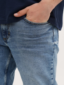 Прямые джинсы Mustang Jeans Tramper Straight модель 1013716 Фото