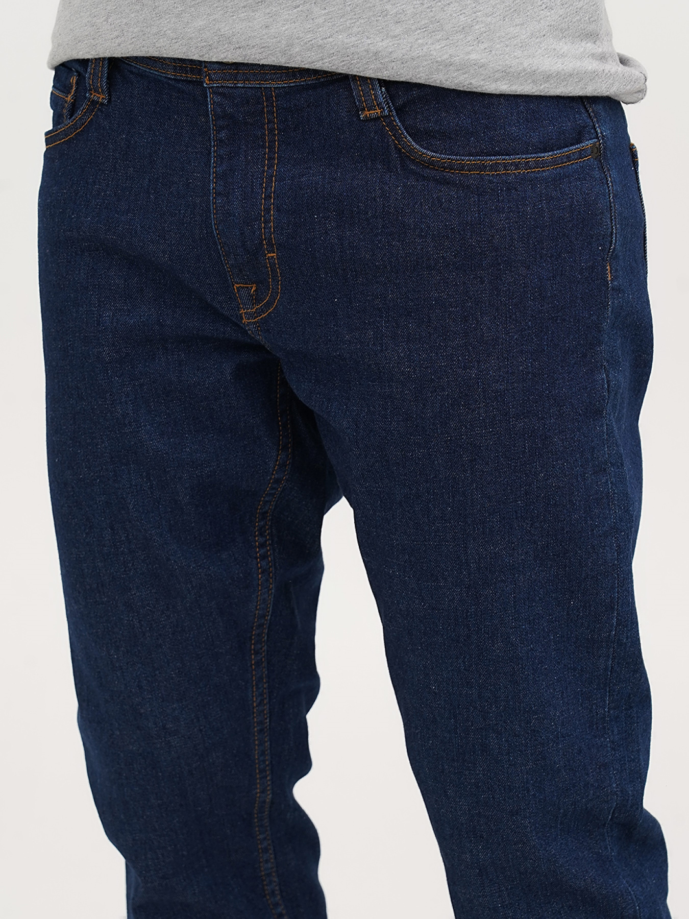 Зауженные джинсы Mustang Jeans Oregon Slim модель 1015321 Фото