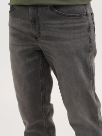 Зауженные джинсы Mustang Jeans Tramper Tapered модель 2013630 Фото