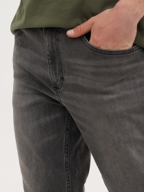 Зауженные джинсы Mustang Jeans Tramper Tapered модель 2013630 Фото