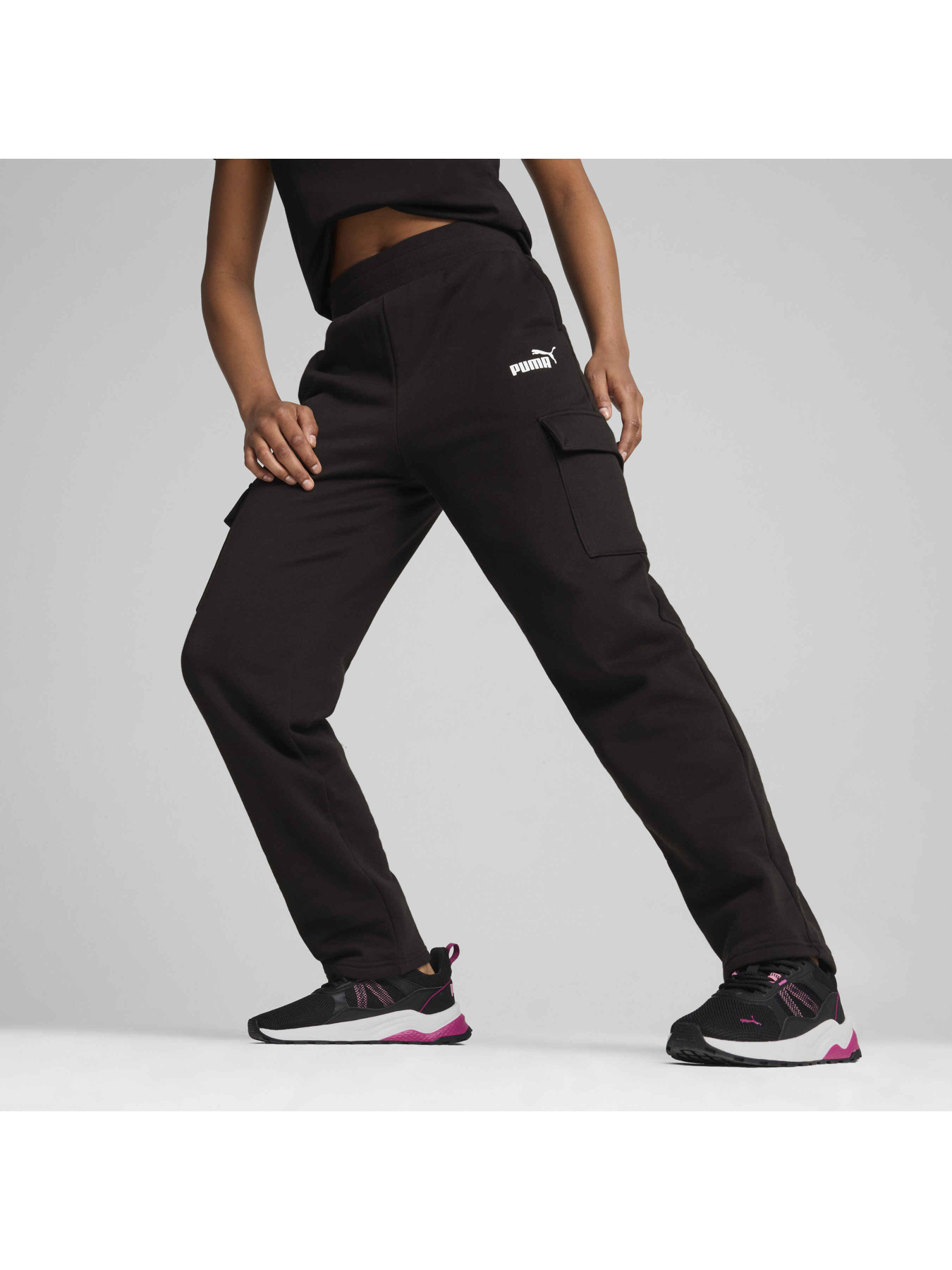 Штаны спортивные PUMA Ess+ Cargo Pants Fl модель 682502 Фото