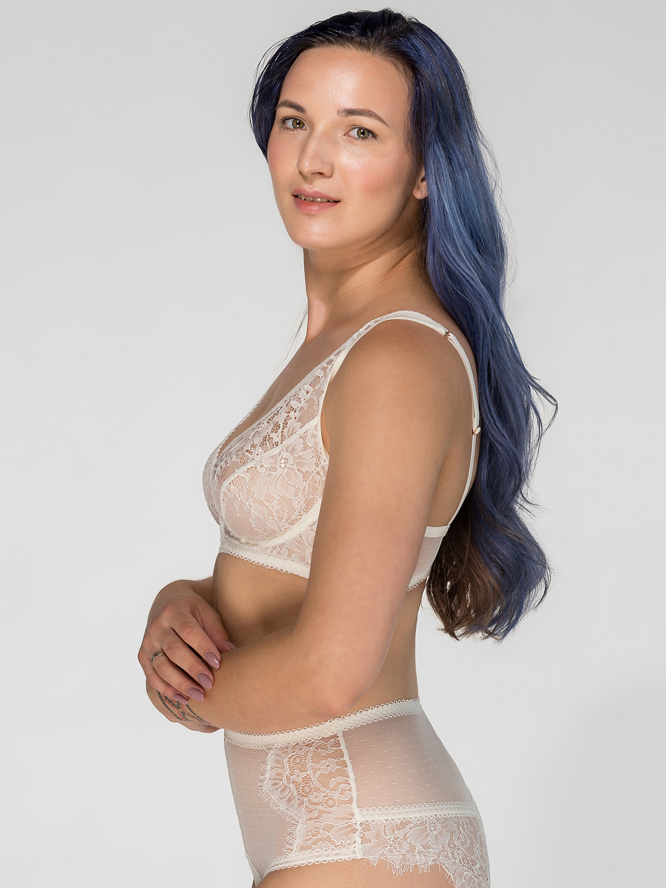 Бюстгальтер Brabrabra модель SLZ23401014_vanilla Бюстгальтер Brabrabra модель SLZ23401014_vanilla Фото