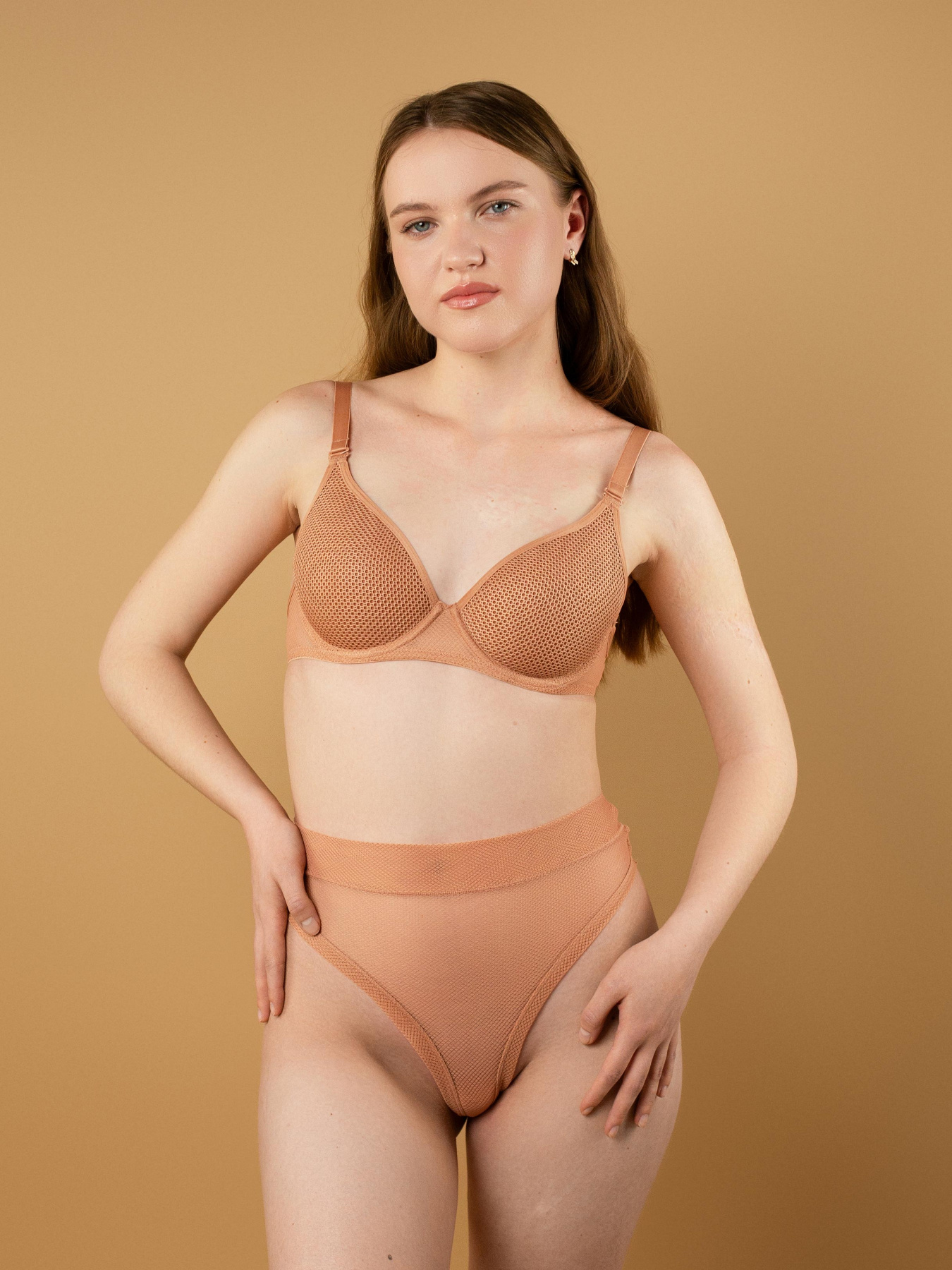 Бюстгальтер Brabrabra модель SLZ26201208_caramel Фото