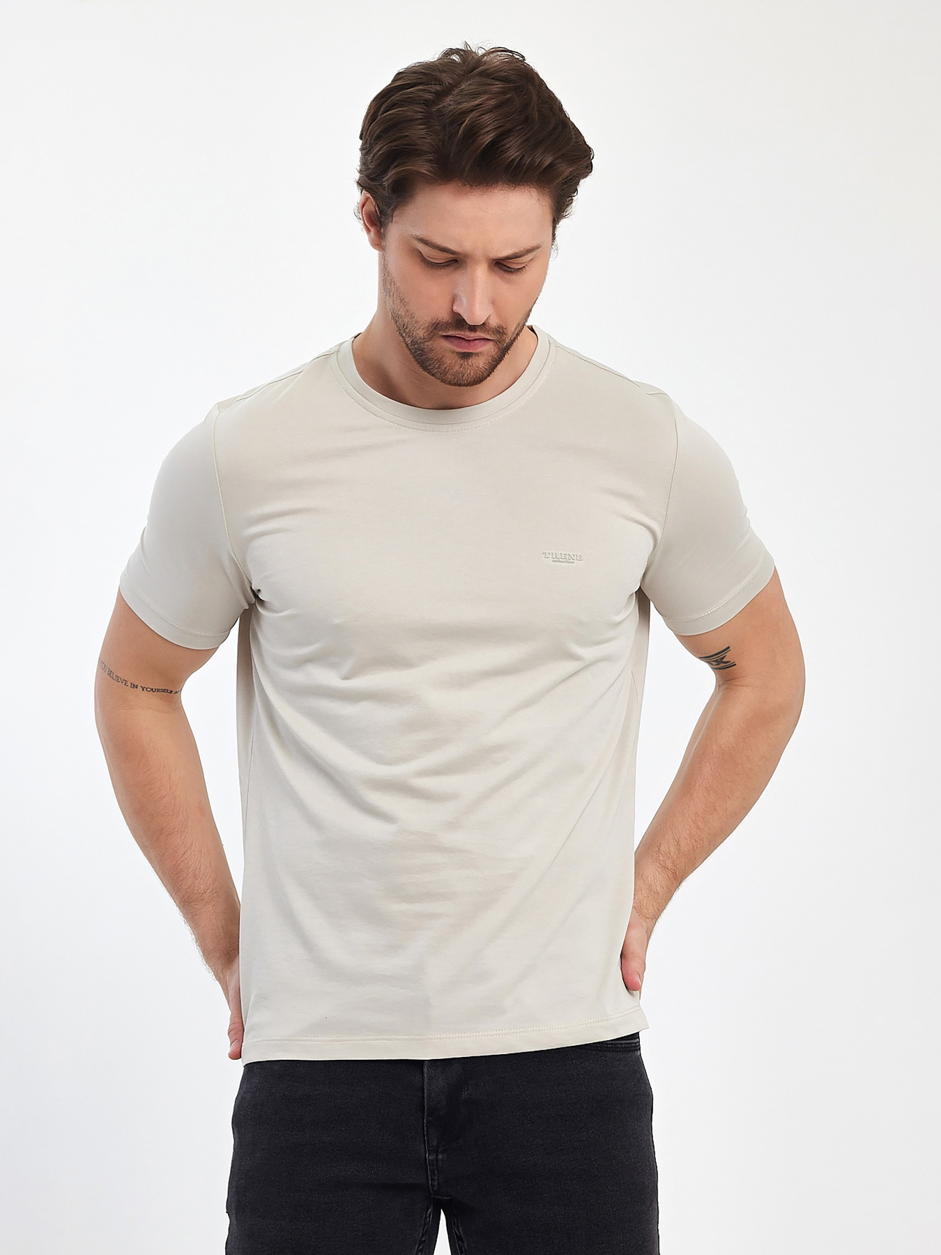 Футболка Trend Collection модель TC12464BeigeFTBLK Футболка Trend Collection модель TC12464BeigeFTBLK Фото