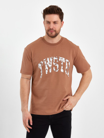 Футболка Trend Collection модель TC8090DarkBeigeFTBLK Футболка Trend Collection модель TC8090DarkBeigeFTBLK Фото