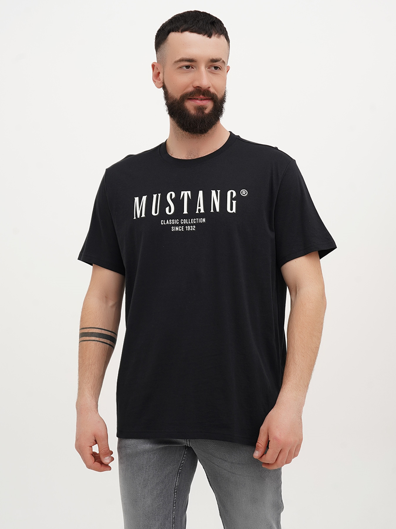Футболка Mustang Jeans Austin модель 1015054 Фото
