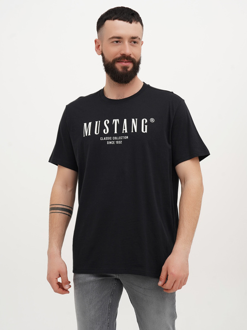 Футболка Mustang Jeans Austin модель 1015054 Фото