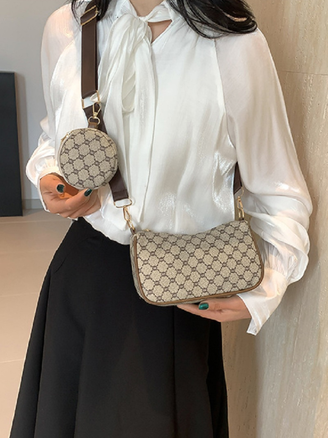 Кросс-боди RoyalBag модель P4-7015B Фото