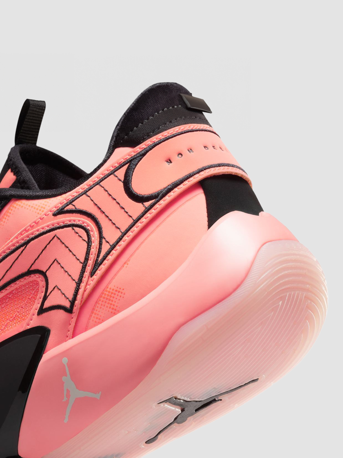 Кроссовки повседневные Jordan Luka 2 модель DX8733-800 Фото