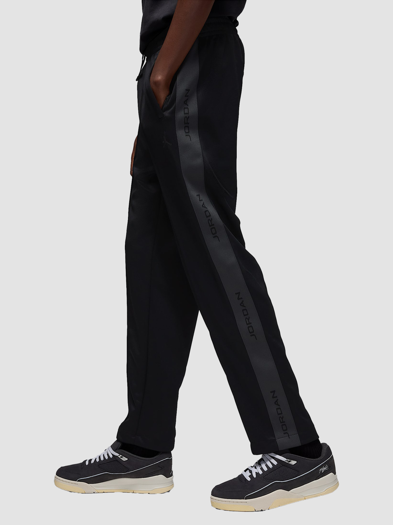 Штани повсякденні Jordan Essentials модель HF9341-010 Фото