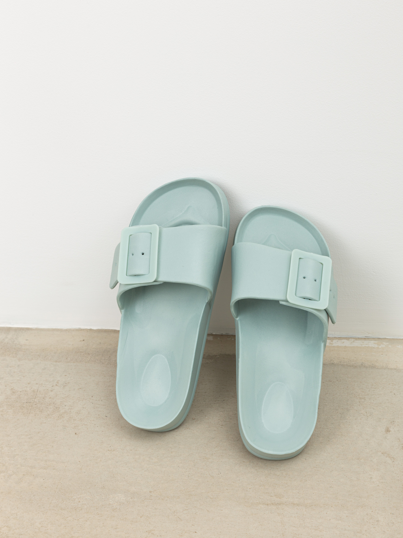 Шлепанцы Famo модель SL-2024-2_02 Фото