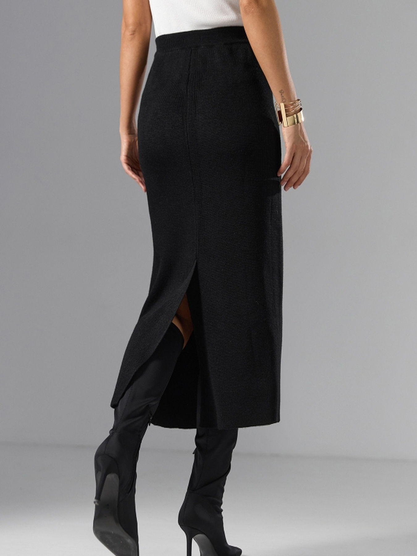 Спідниця міді TrikoBakh модель 2774-chornij Фото