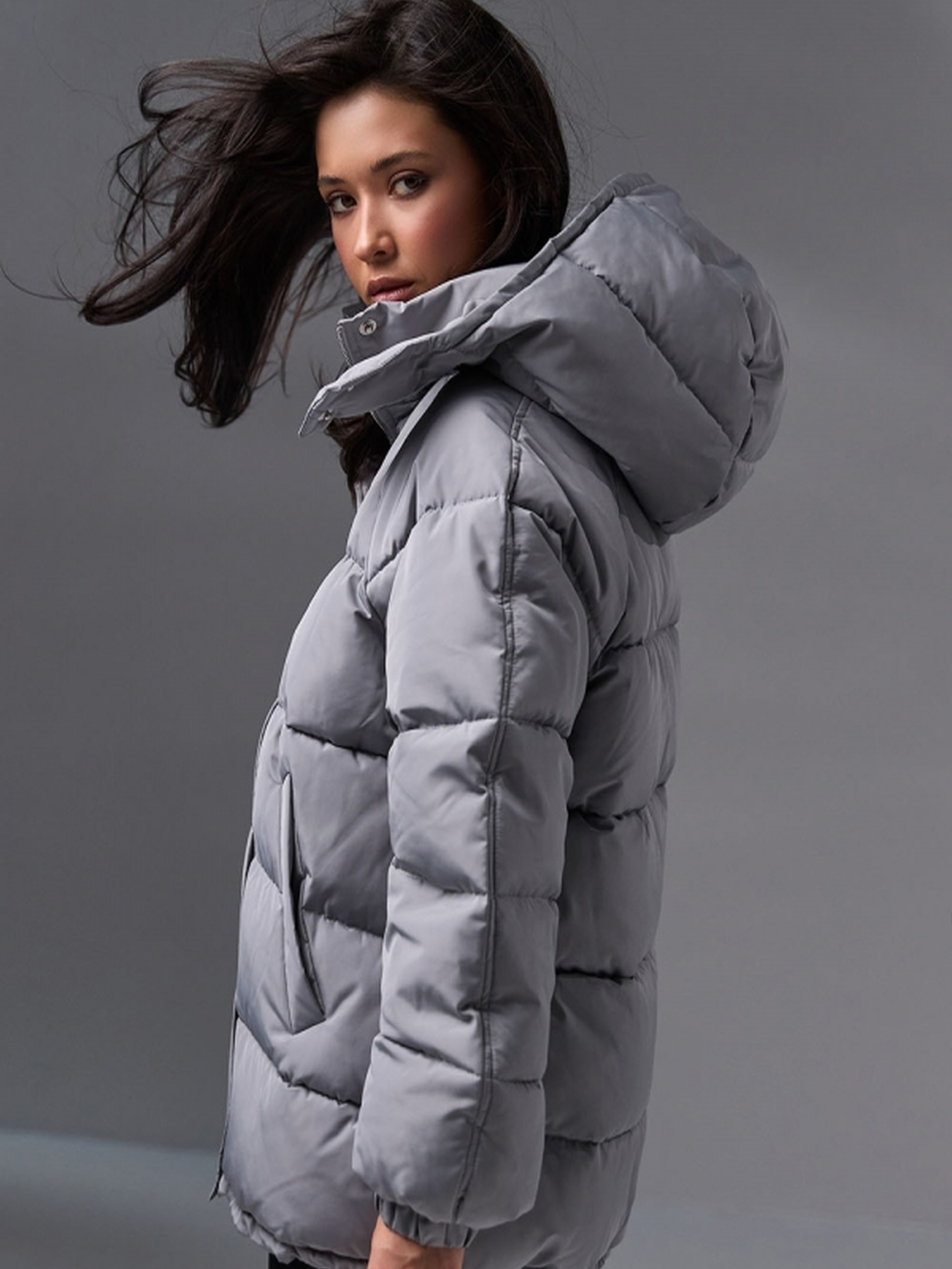 Пуховик TrikoBakh модель 3675-srij Фото