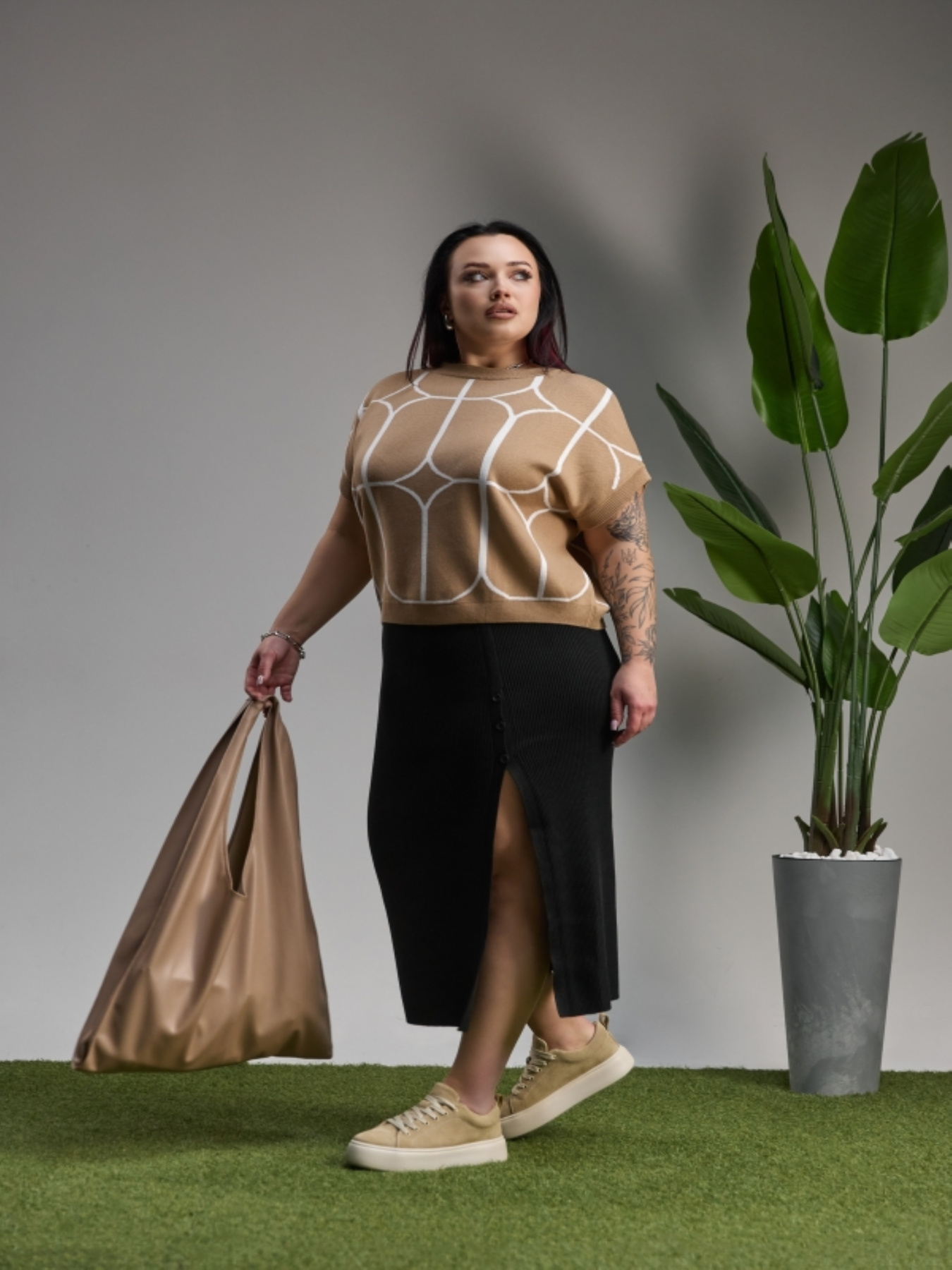 Юбка миди TrikoBakh модель 2513-chornij Фото