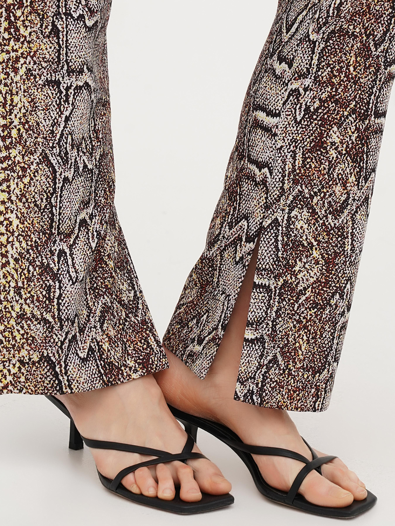 Штани повсякденні Vicolo модель 202-VC-4002 Фото