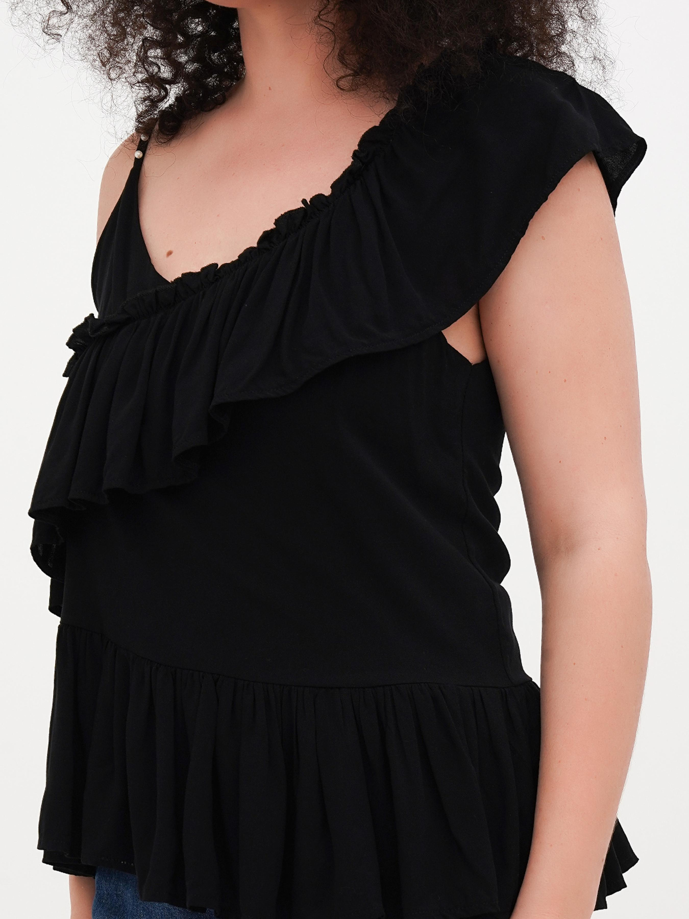 Футболка Vicolo модель 202-VL-2065_черный Фото