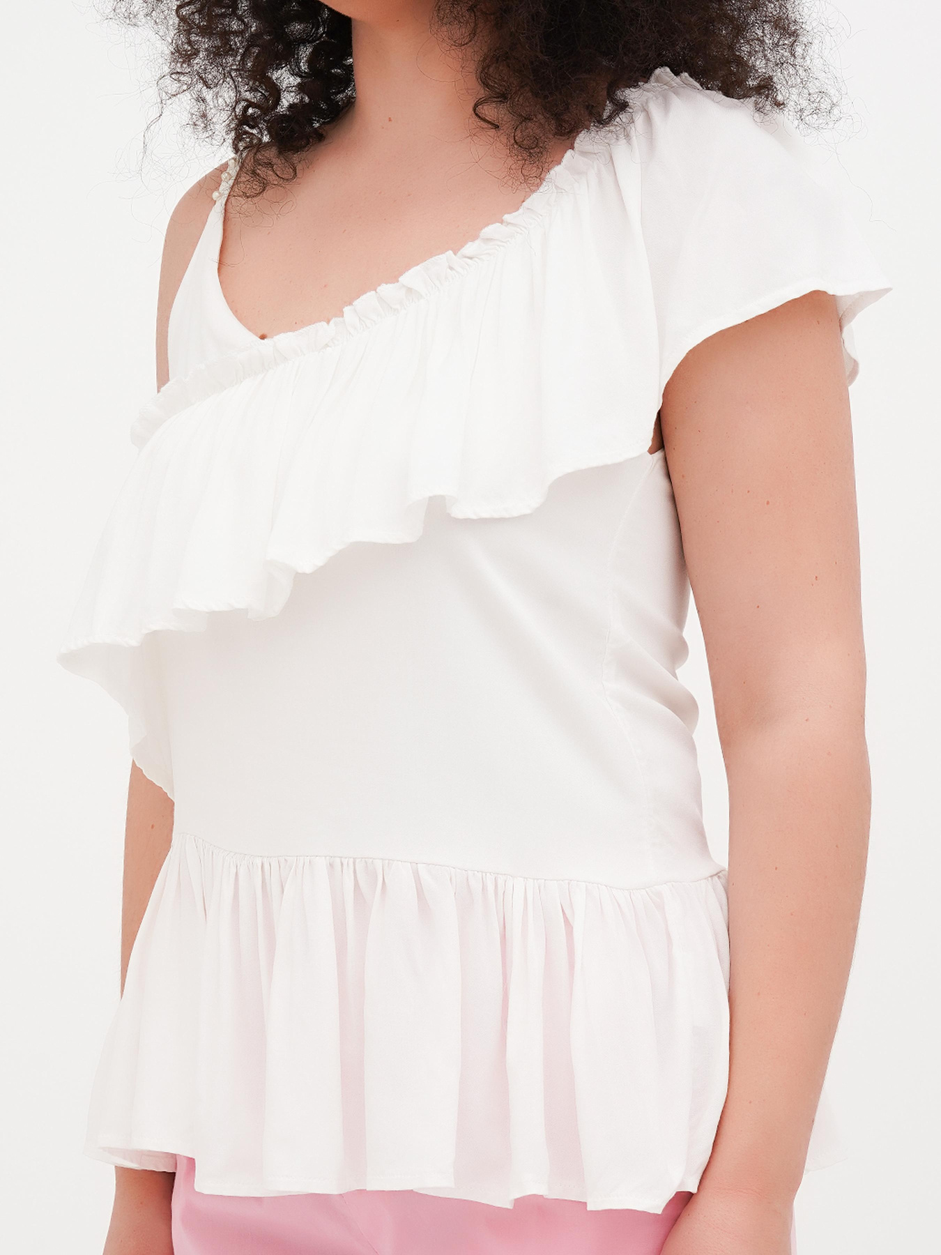 Футболка Vicolo модель 202-VL-2065_белый Фото