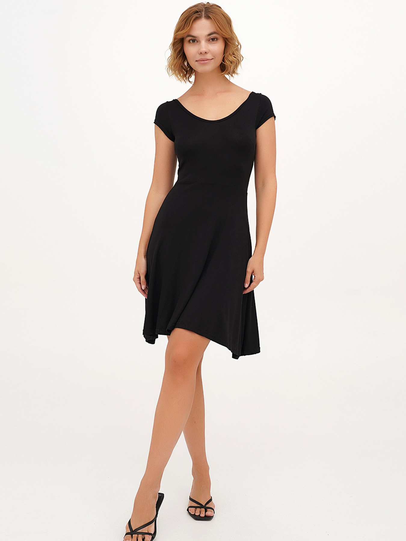 Платье мини Vicolo модель 202-VL-1078_черный Фото