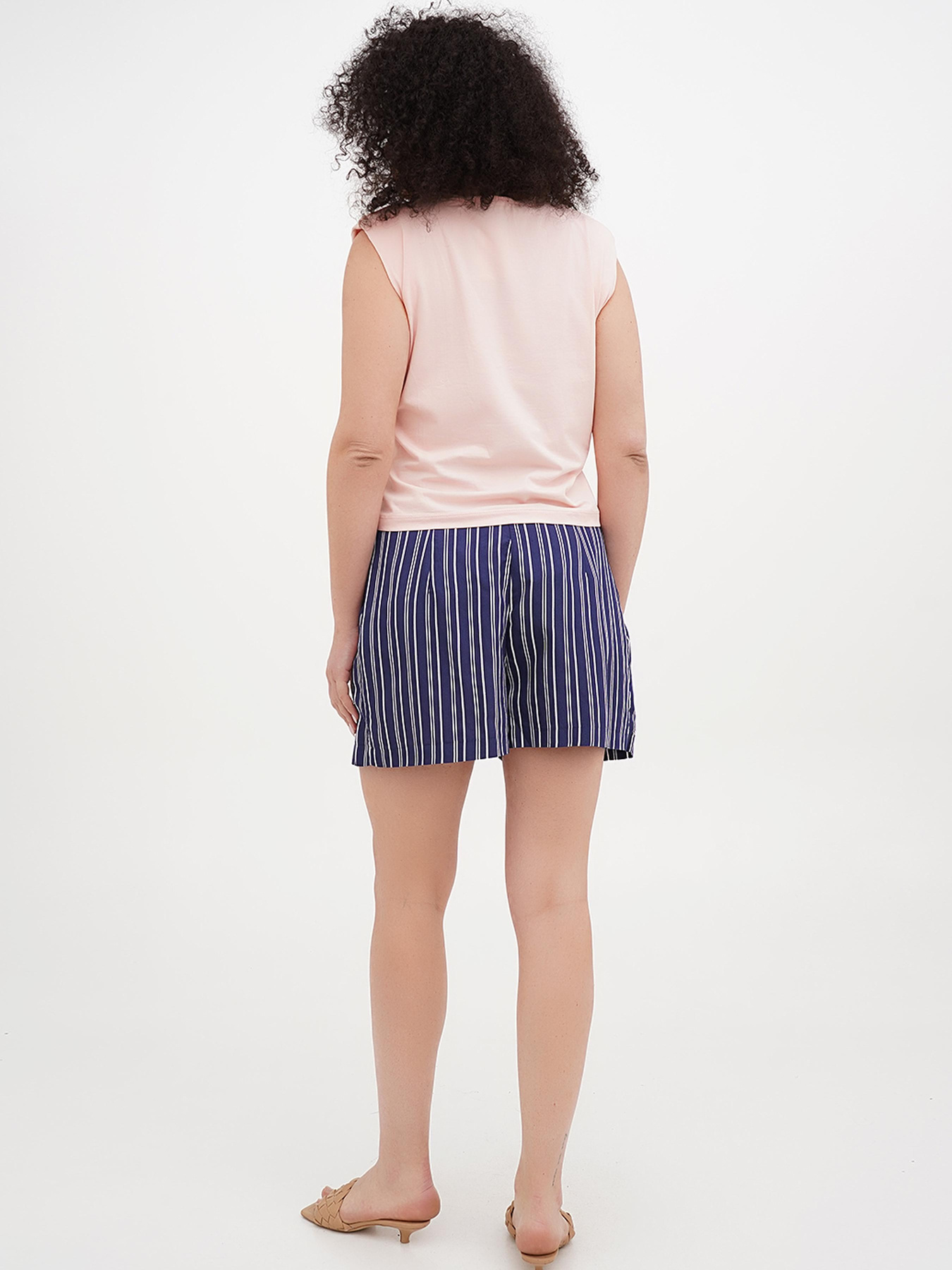 Повседневные шорты Vicolo модель 202-VC-5079 Фото