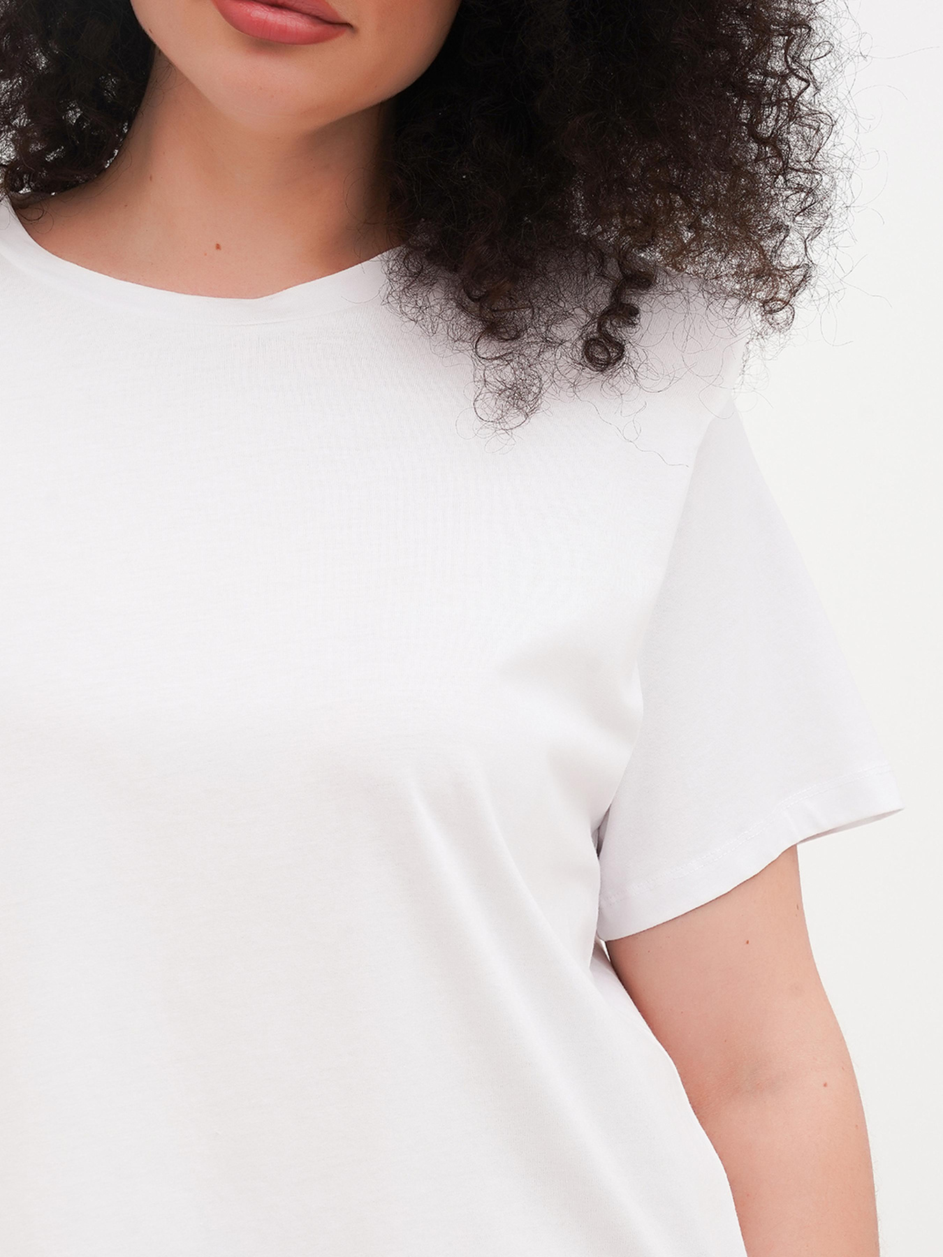 Футболка Vicolo модель 222-VC-2749_белый Фото